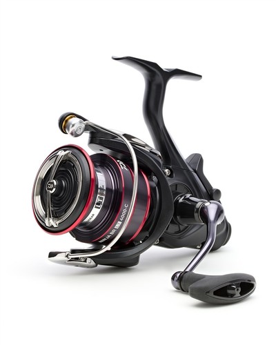 Daiwa fishing reel - fishing,