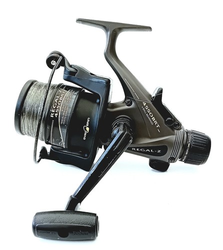 Vintage fishing reel - vintage,