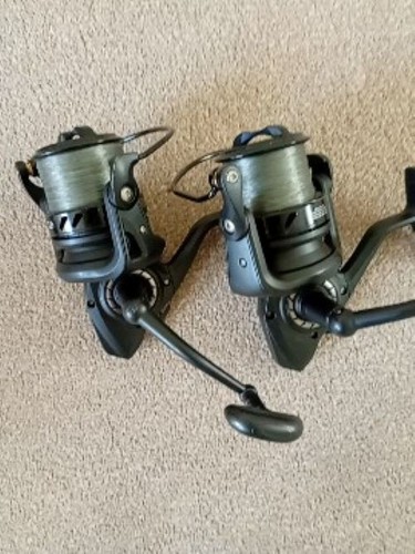 Pair daiwa black widow - pair,